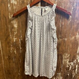 Old Navy Printed Ruffle Tank Blouse Size Medium